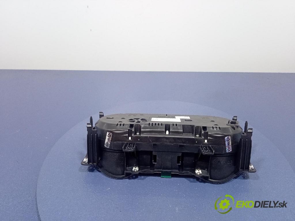 Vw Passat 2018 prístrojovka/ budíky 3G0920751C