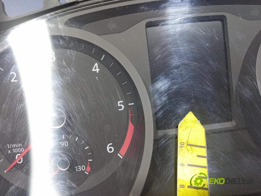 Vw Passat 2018 prístrojovka/ budíky 3G0920751C