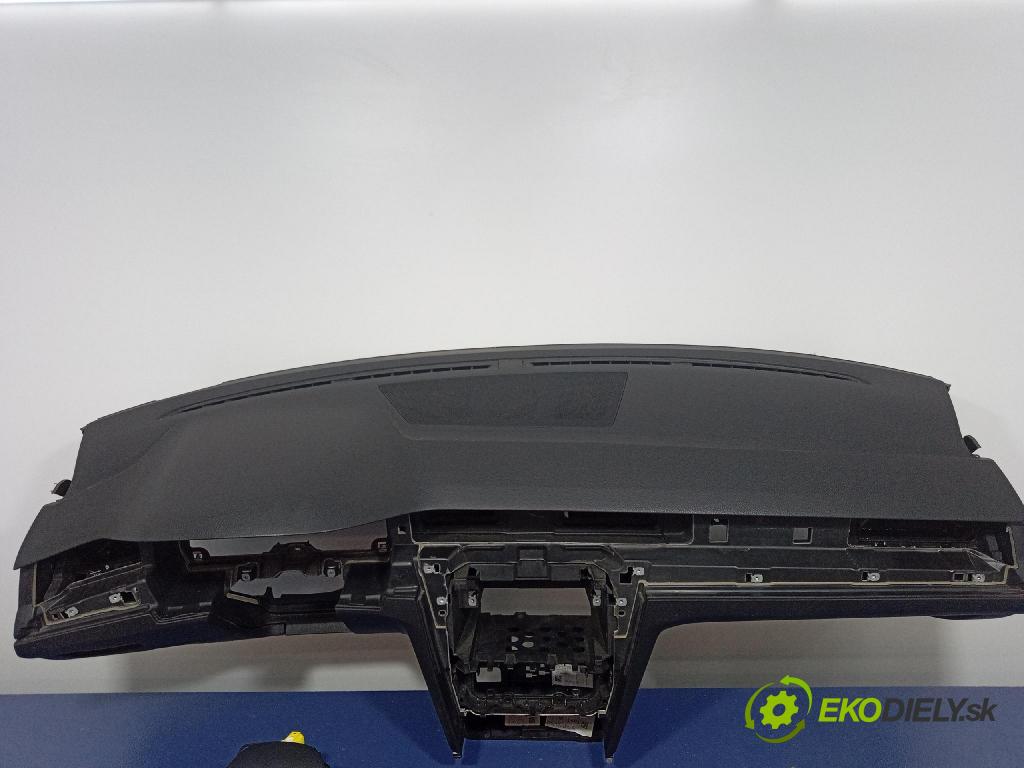 Vw Passat 2018 kokpit,pristrojová doska 3G1857003BP