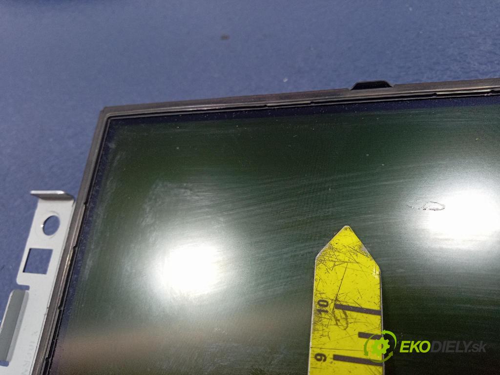 Volvo V60 2013 displej Radio / GPS 31396001