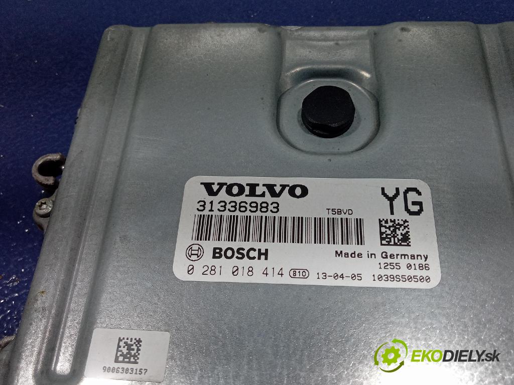 Volvo V60 2013 riadiaca jednotka Motor: 31336983