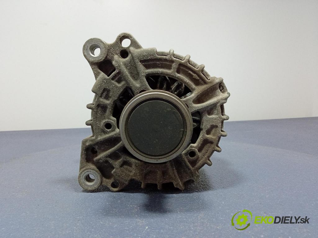 Vw Passat 2018 Alternator 04L903024T