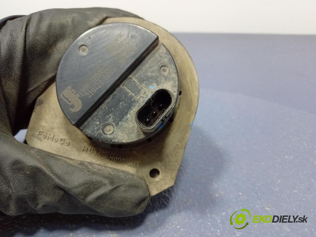 Ford Mustang mach-e 2021 čerpadlo Voda 1908-1E90024