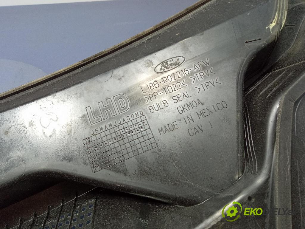 Ford Mustang mach-e 2021 torpédo LJ8BR02216AFW