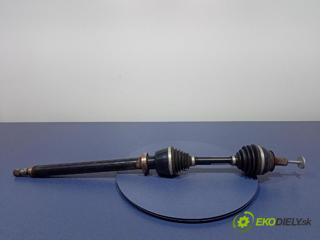 Volvo V60 2013 poloos Prava: Predné P31272548