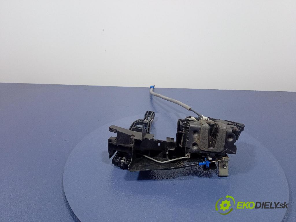 Ford Mondeo 2007 zámek dveře před Levý: 6M2AR21813EB