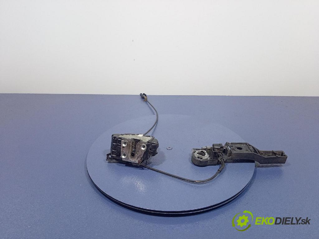 Renault Modus 2004 zámek dveře před v pravo: 01