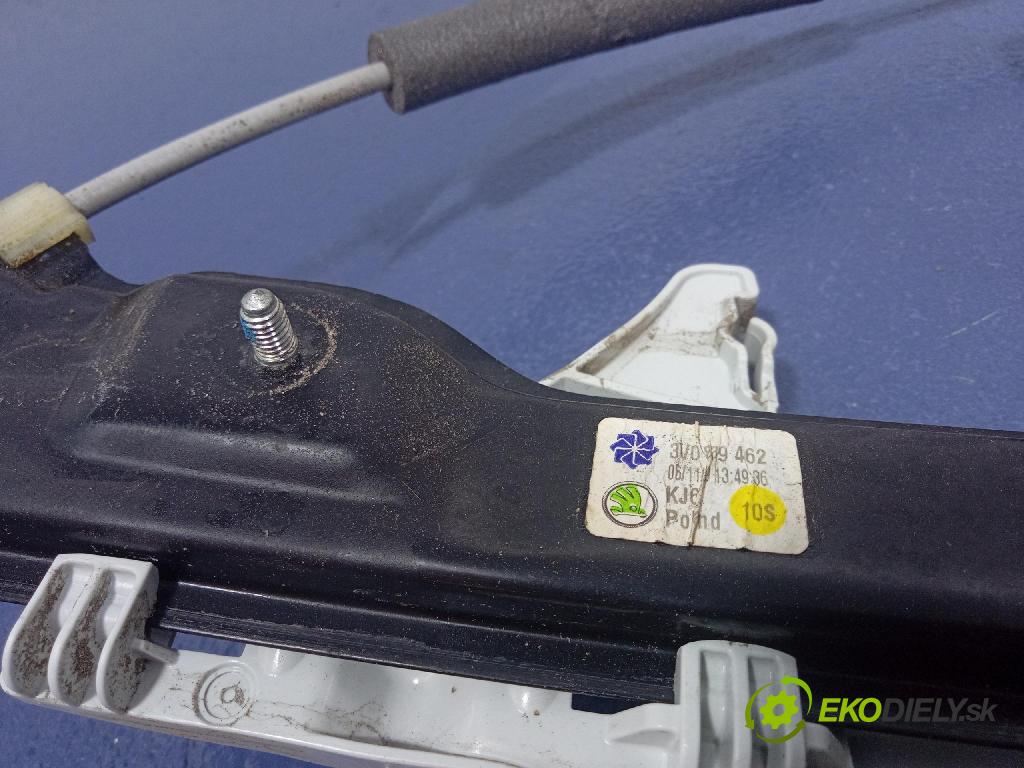 Skoda Superb 2019 mechanismus stahování Sklenka: Zad: v pravo: 3V0889462