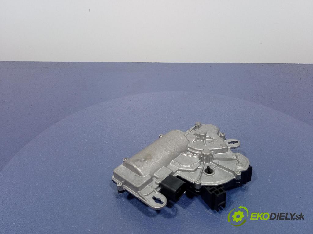 Skoda Superb 2019 zámek Klapky: kufr 3V5827887B
