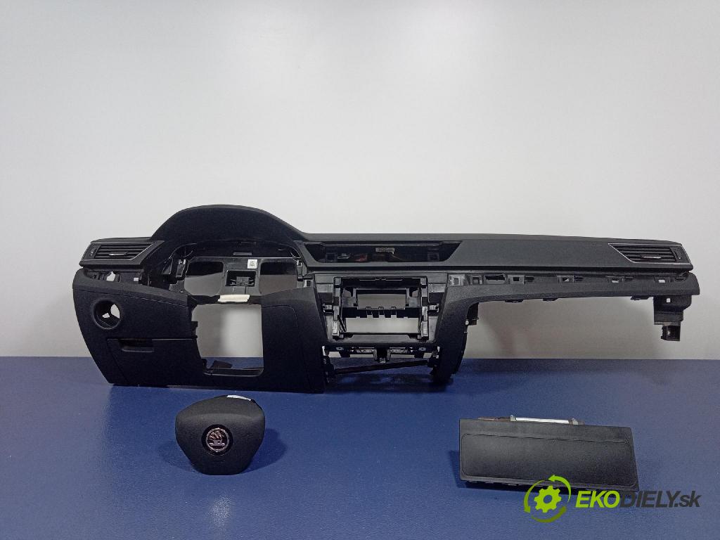 Skoda Superb 2019 kokpit,pristrojová doska 3V1857007AN