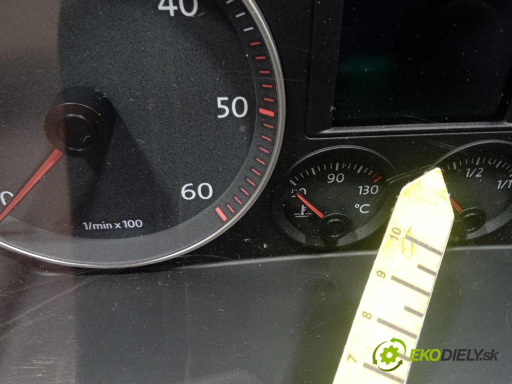 Vw Golf 2004 prístrojovka/ budíky 1K0920860L