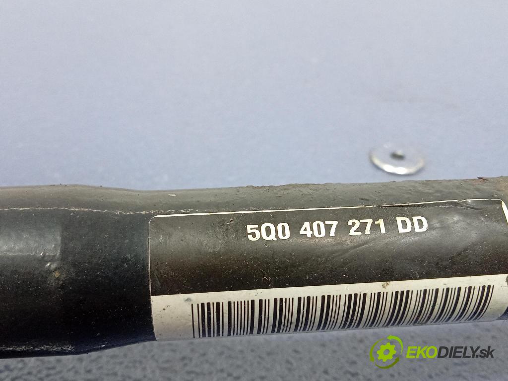 Skoda Superb 2019 poloos ľavá Predné 5Q0407271DD