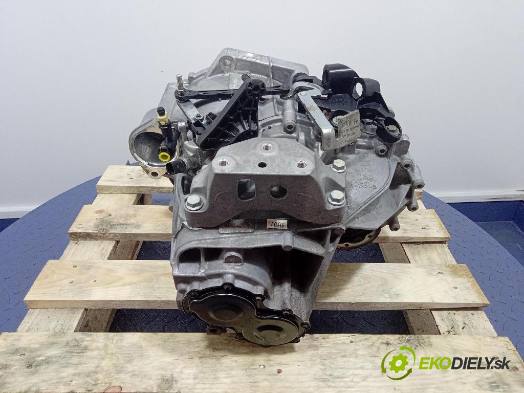 Skoda Superb 2019 prevodovka Manualna UEU