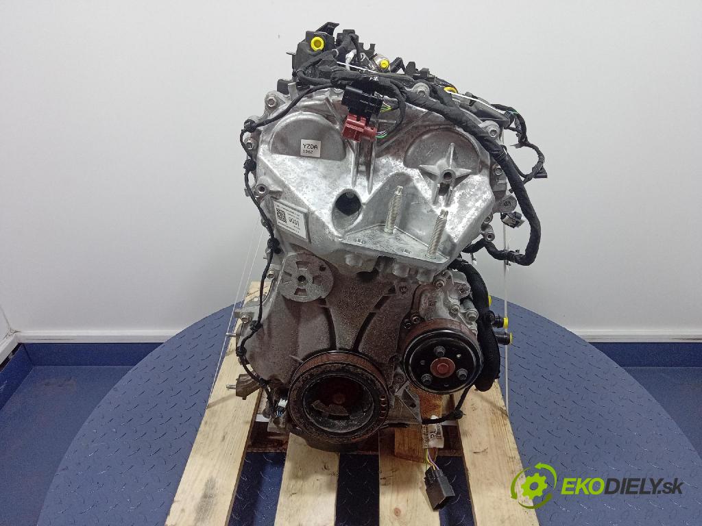 Ford Kuga 2022 motor Benzín: YZDA