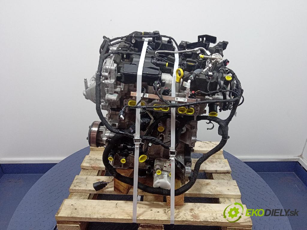 Ford Kuga 2022 motor Benzín: YZDA