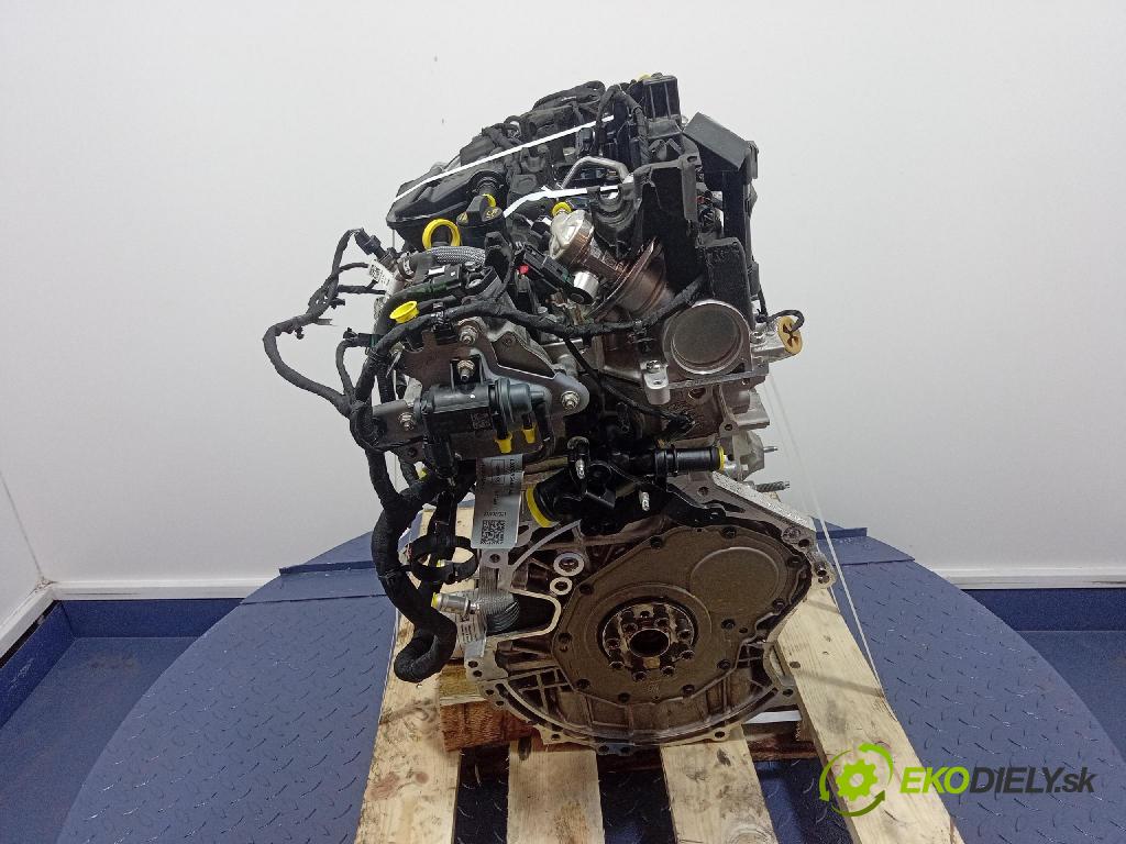 Ford Kuga 2022 motor Benzín: YZDA