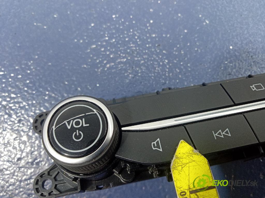 Ford Kuga 2022 Radio I Navigácia: LJ6T18K811BB