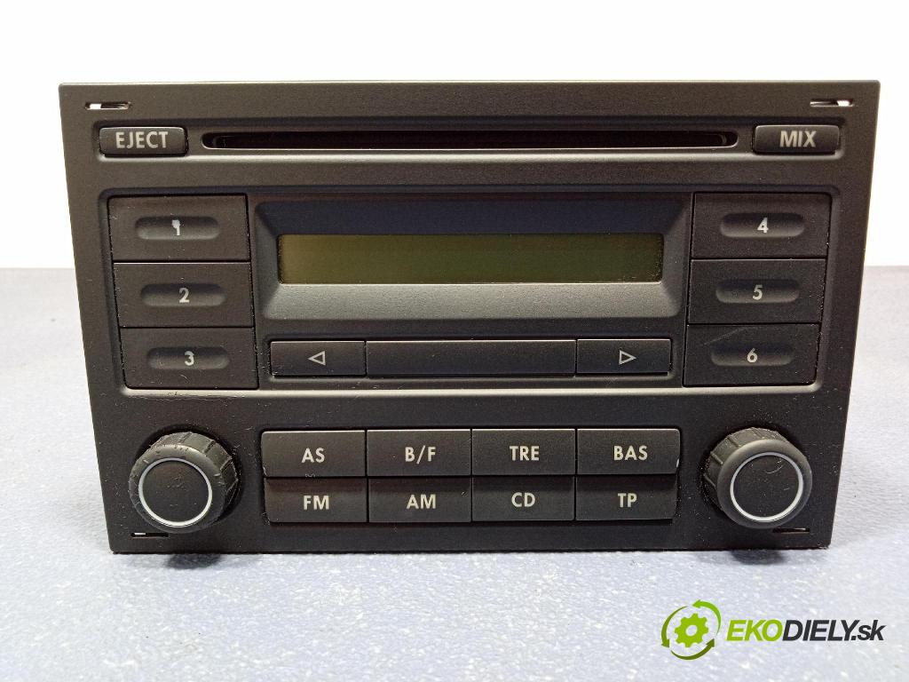 Volkswagen Fox 2006 Radio I Navigácia: 01