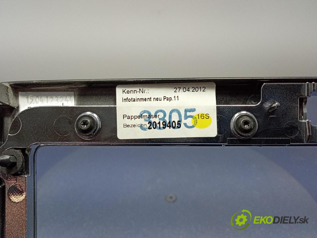 Vw Phaeton 2012 kryt Plast: Interiéry: 3D0035122D