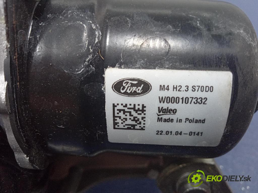Ford Kuga 2022 mechanismus motorek Stěrače: před LJ6B17500AD