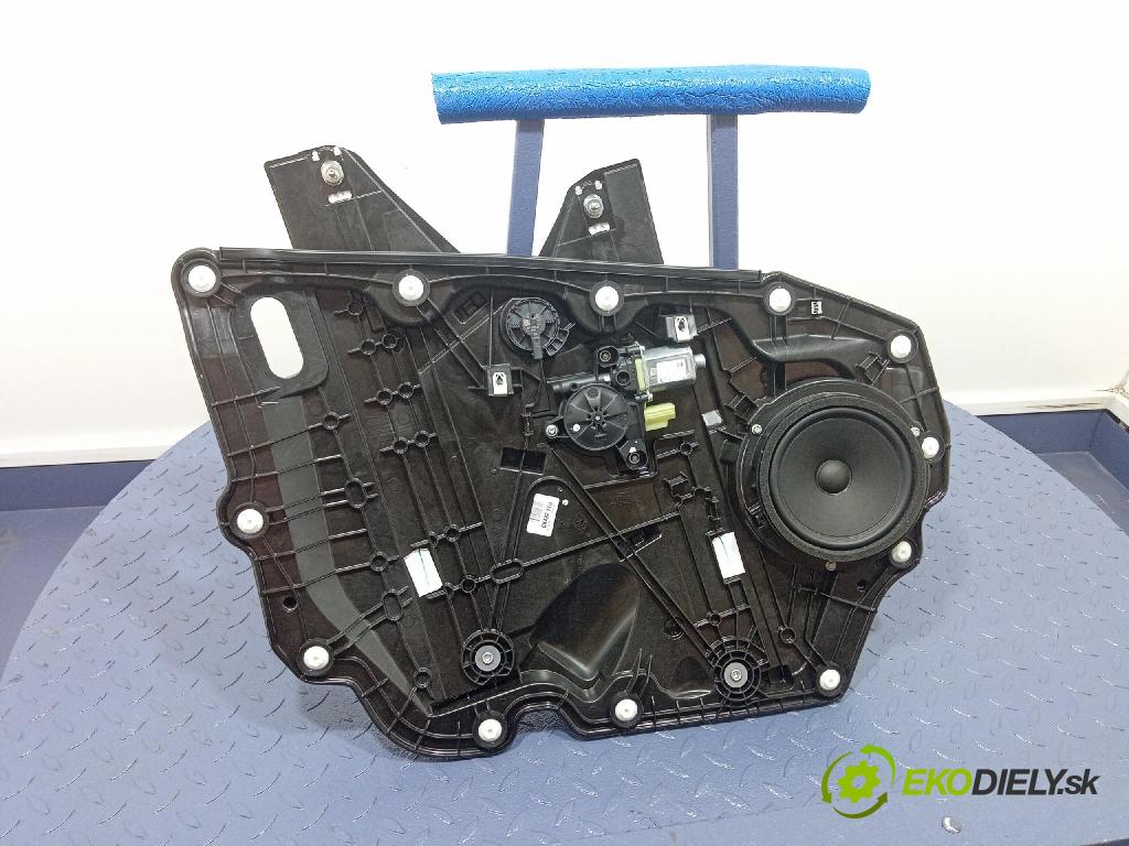 Ford Kuga 2022 mechanismus stahování Sklenka: před Levý: LV4BS23201