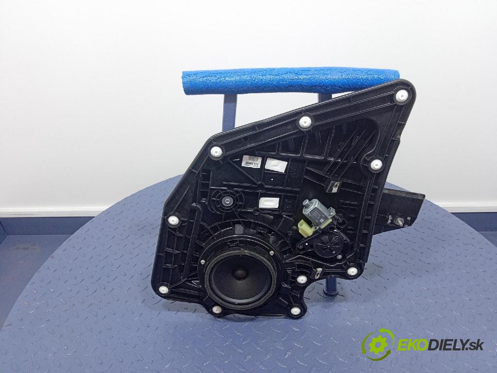 Ford Kuga 2022 mechanismus stahování Sklenka: Zad: Levý: 01