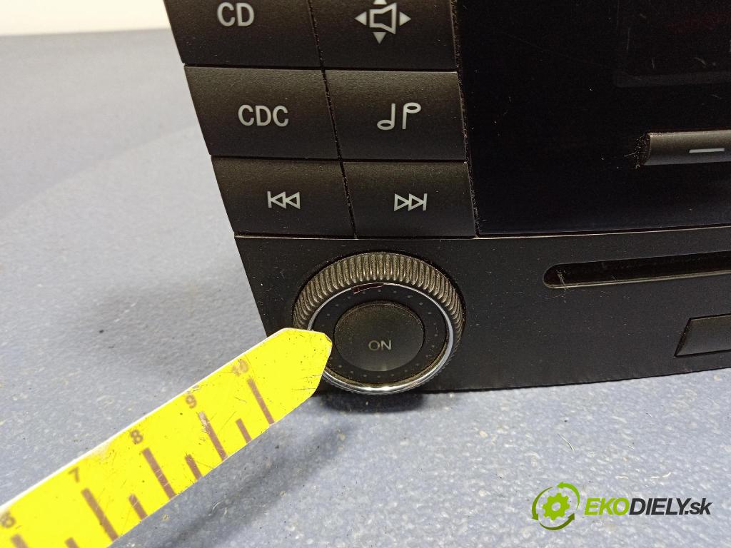 Mercedes-benz E 200 2006 Radio I Navigácia: A2118702889