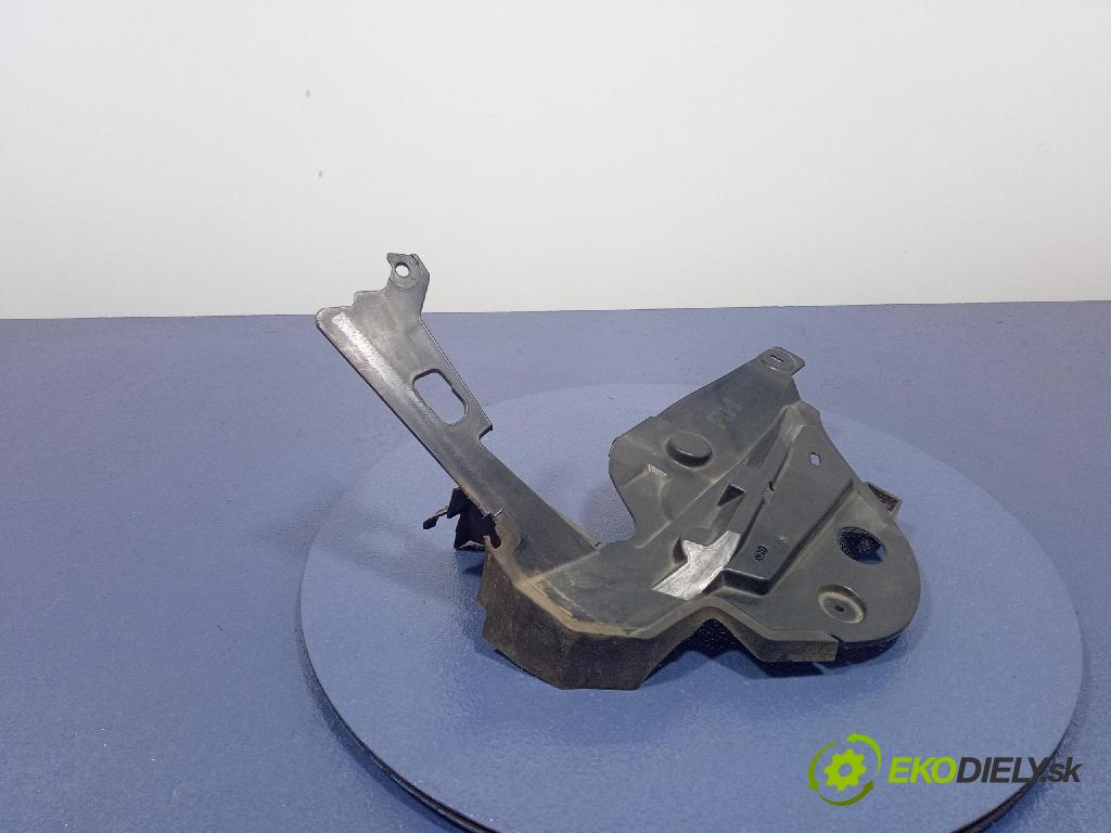 Ford Kuga 2022 kryt Plast: podvozek: LV4BS02476