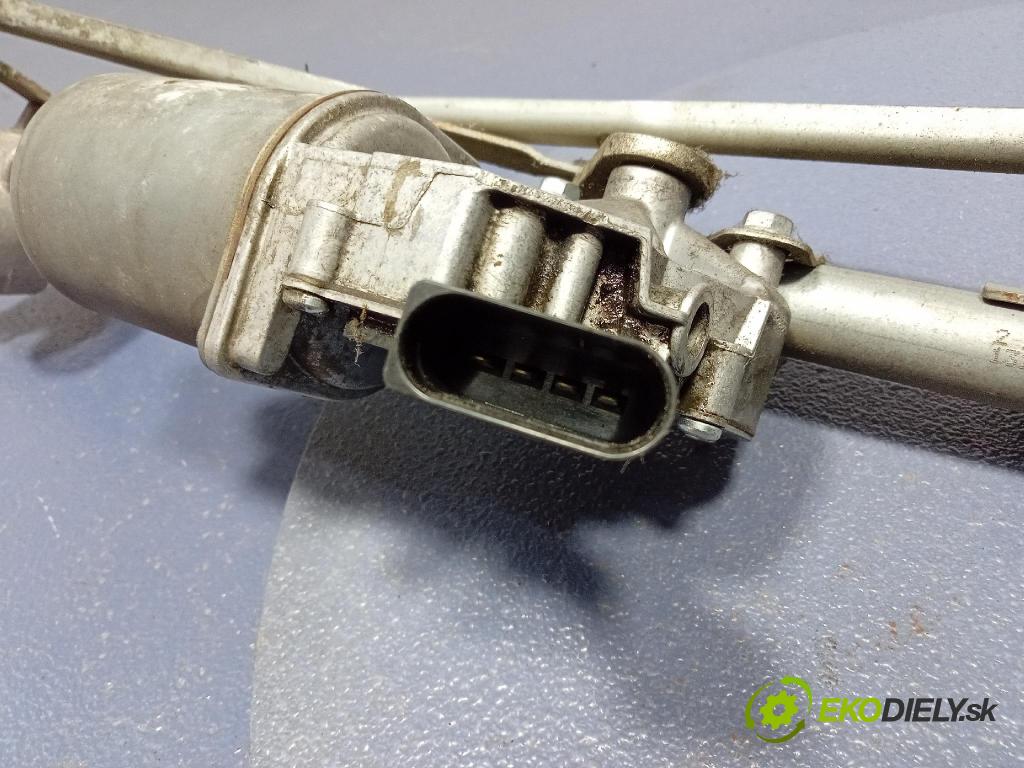 Opel Zafira 2006 mechanismus motorek Stěrače: před 13145557