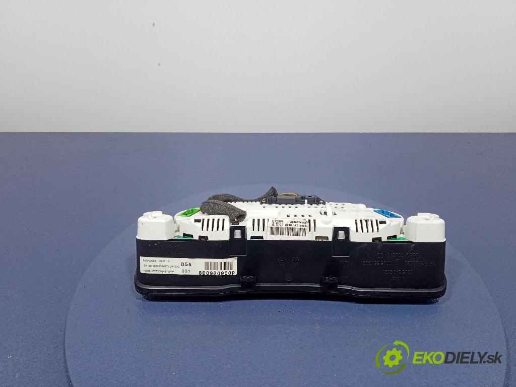 Audi A4 1999 prístrojovka/ budíky 8D0920900P
