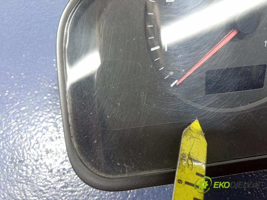 Audi A4 1999 prístrojovka/ budíky 8D0920900P