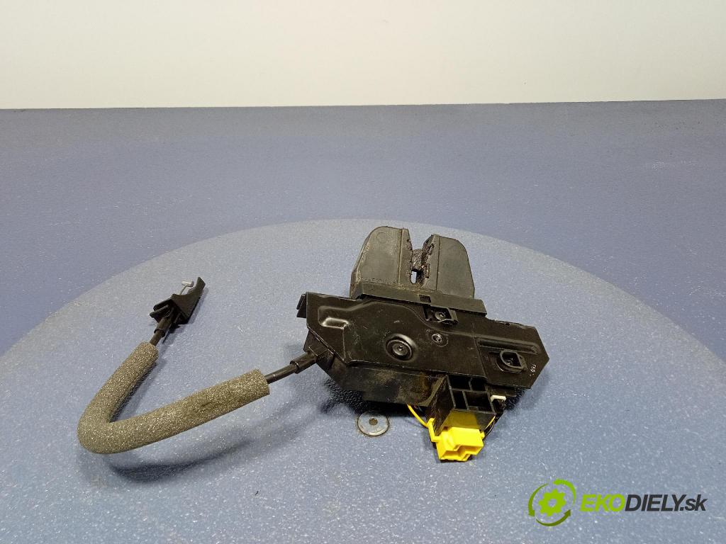 Opel Vectra 2003 zámek Klapky: kufr 09180104