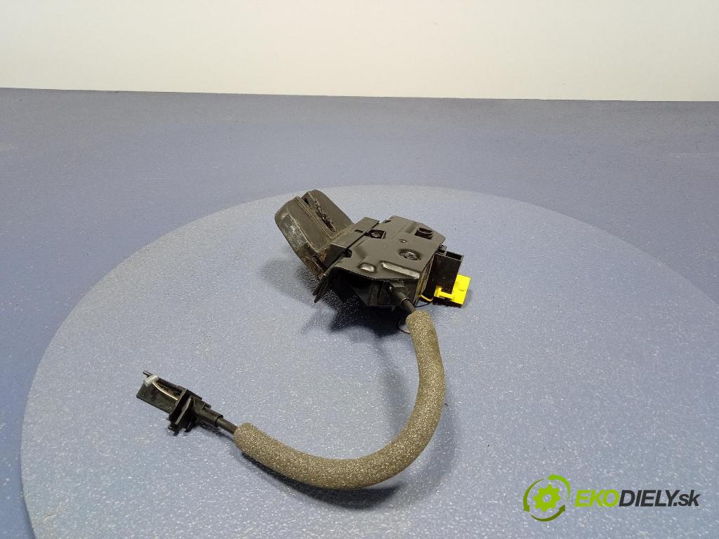 Opel Vectra 2003 zámek Klapky: kufr 09180104