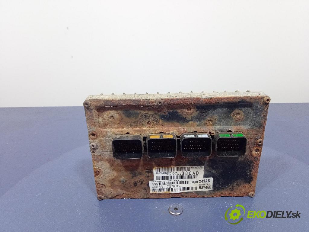 Chrysler Pacifica 2005 riadiaca jednotka Motor: P04748330AD