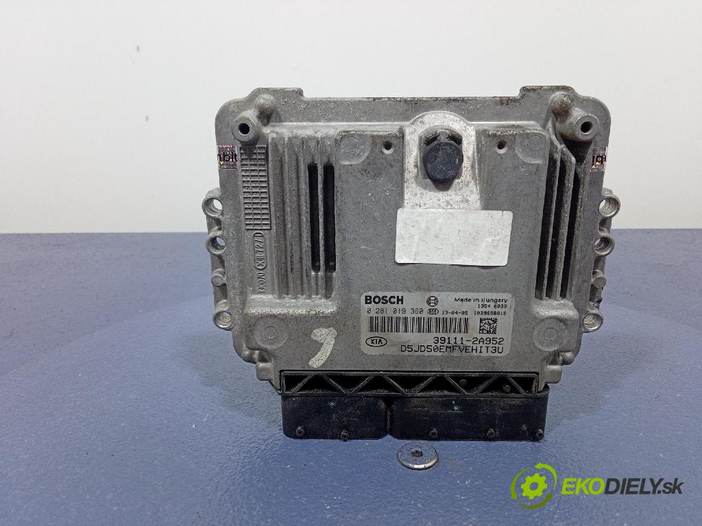 Kia Ceed 2013 riadiaca jednotka Motor: 391112A952