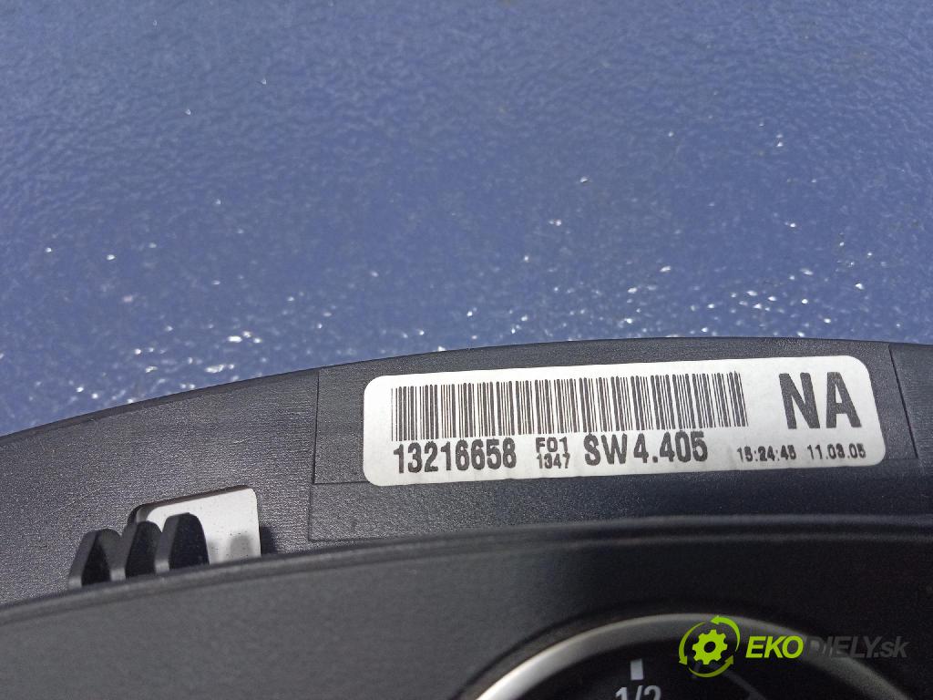 Opel Astra 2005 Přístrojová deska 13216658