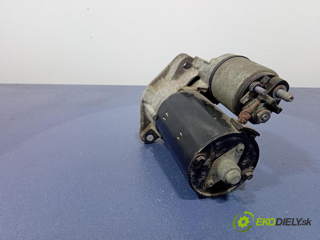 Opel Astra 2005 štartér 0001107108