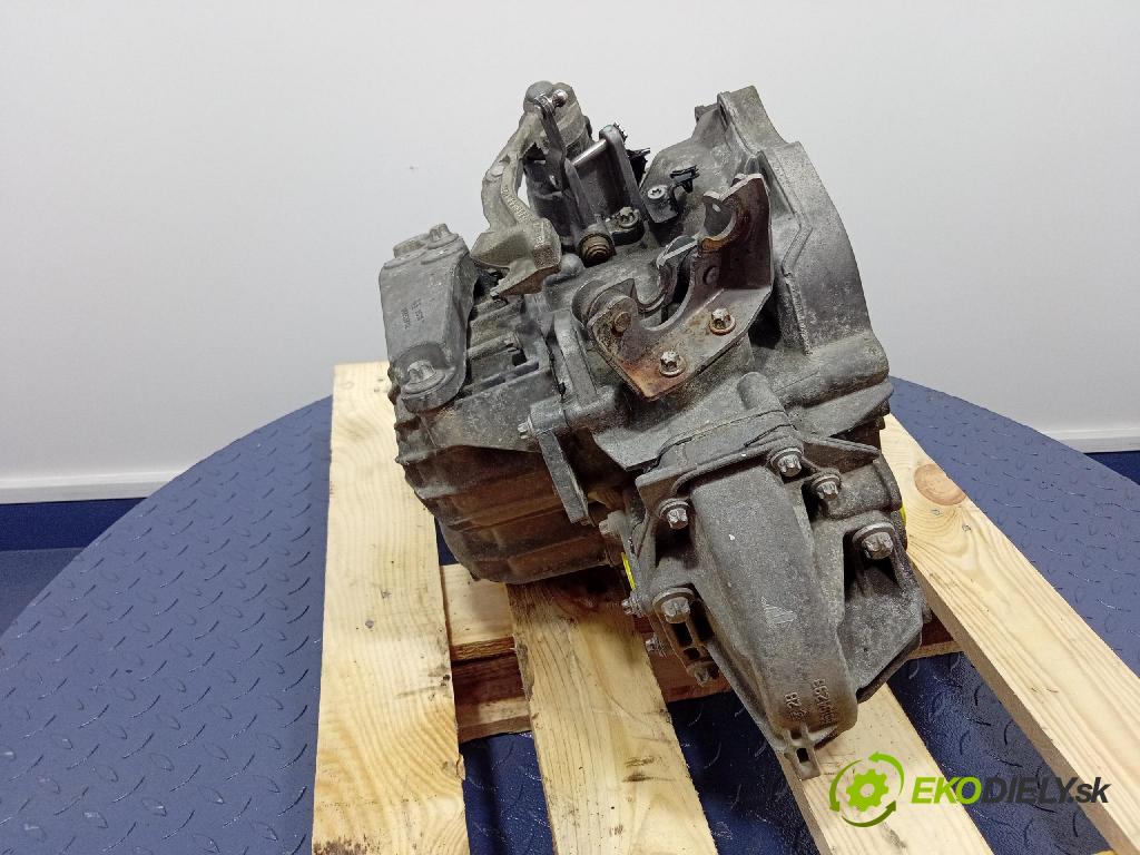 Opel Astra 2005 prevodovka Manualna M32