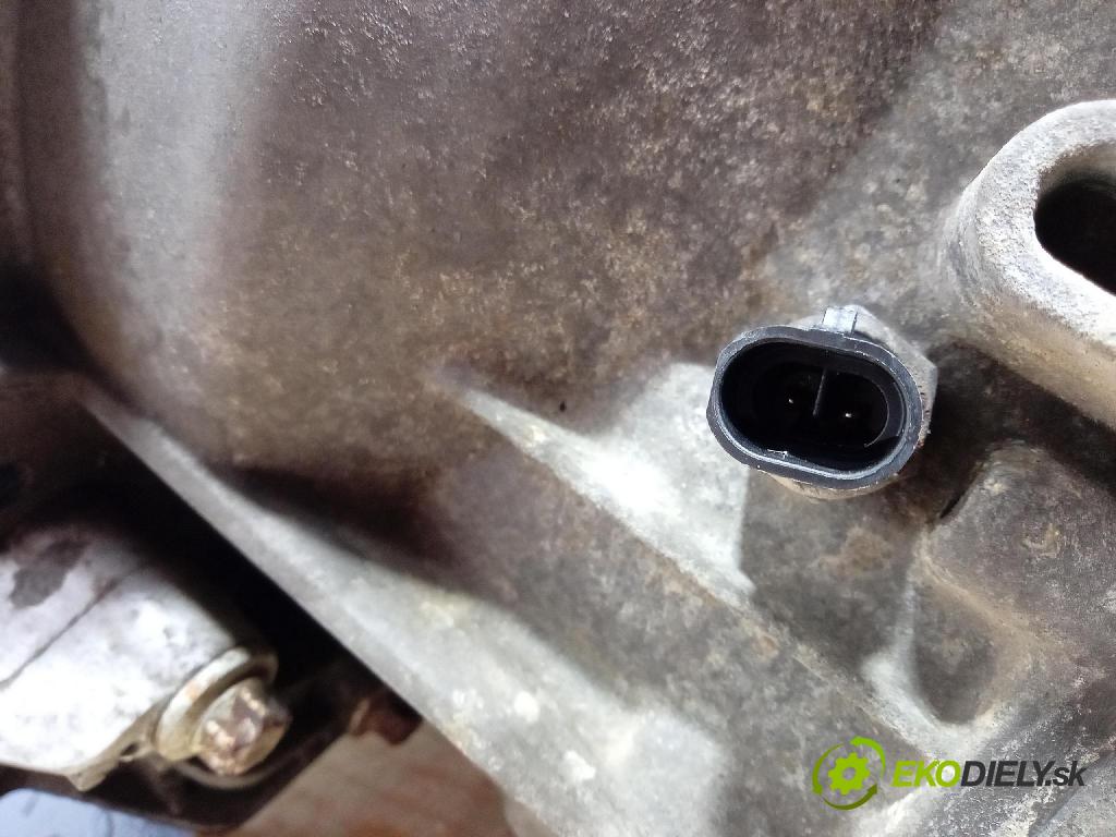 Opel Astra 2005 prevodovka Manualna M32