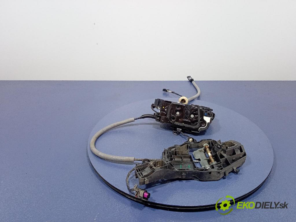 Vw Passat 2016 zámek dveře Zad: v pravo: 5E0839016