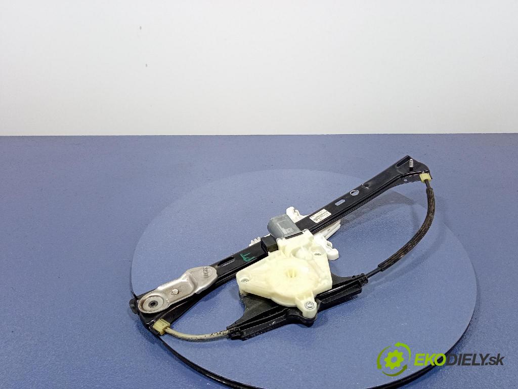 Vw Passat 2016 mechanismus stahování Sklenka: Zad: v pravo: 3G9839462A