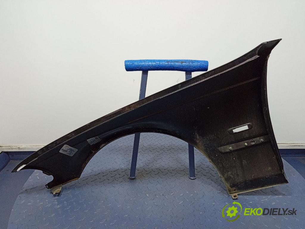 Bmw Seria 3 1999 blatnik před v pravo: 01