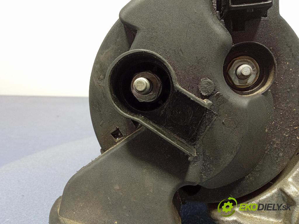 Bmw Seria 3 1999 Alternator 01