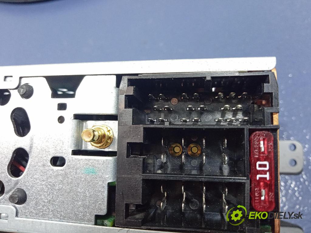 Suzuki Sx4 2008 Radio I Navigácia: 16130002
