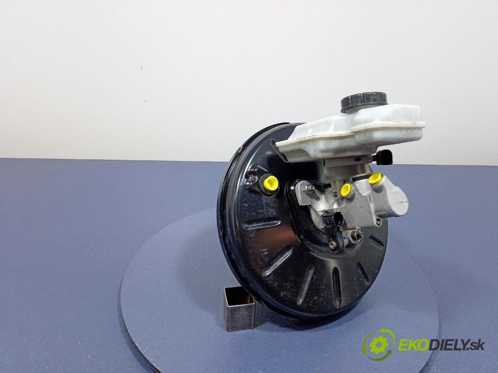 Vw Passat 2016 servo Brzdní: 5Q1614105CG
