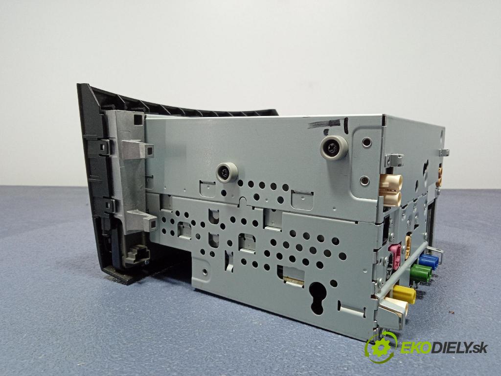 Mercedes E-klasa 2014 Radio I Navigácia: A2129007627
