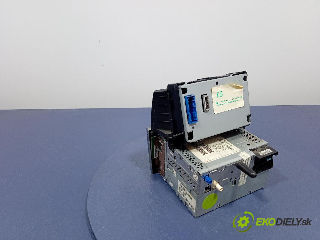 Opel Astra gtc 2005 Radio I Navigácia: 383555646