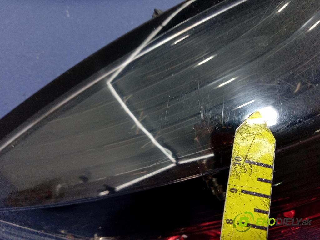 Opel Astra 2005 svetlo / reflektor zad ľavá Vonkajsia: 24451832