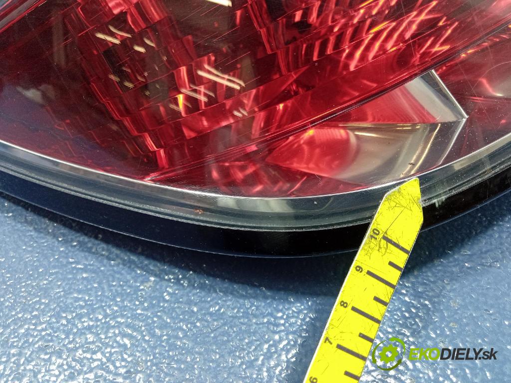 Opel Astra 2005 svetlo / reflektor zad ľavá Vonkajsia: 24451832