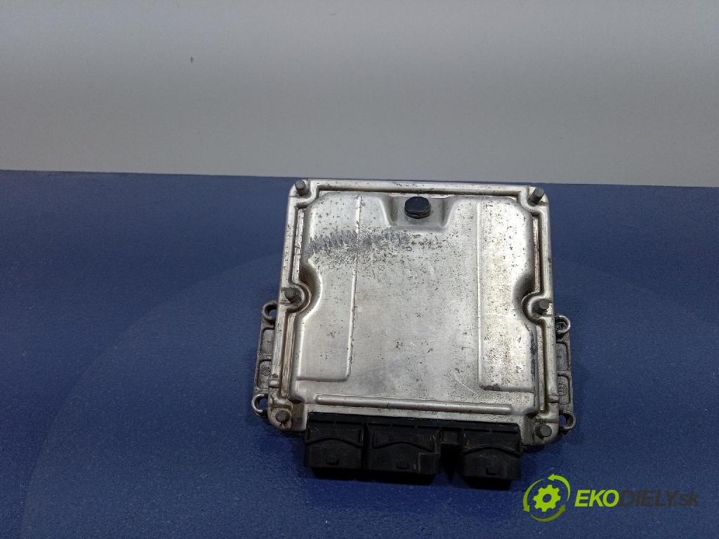 Citroen Xsara picasso 2004 riadiaca jednotka Motor: 9654693280